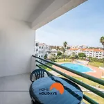 #081 1br Vale Mangude Pool & Location